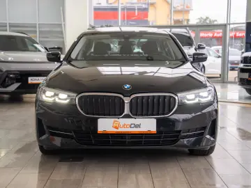 BMW Seria 5 530e Automatik