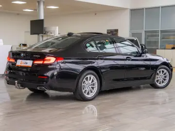 BMW Seria 5 530e Automatik