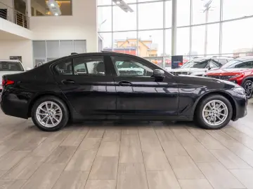 BMW Seria 5 530e Automatik