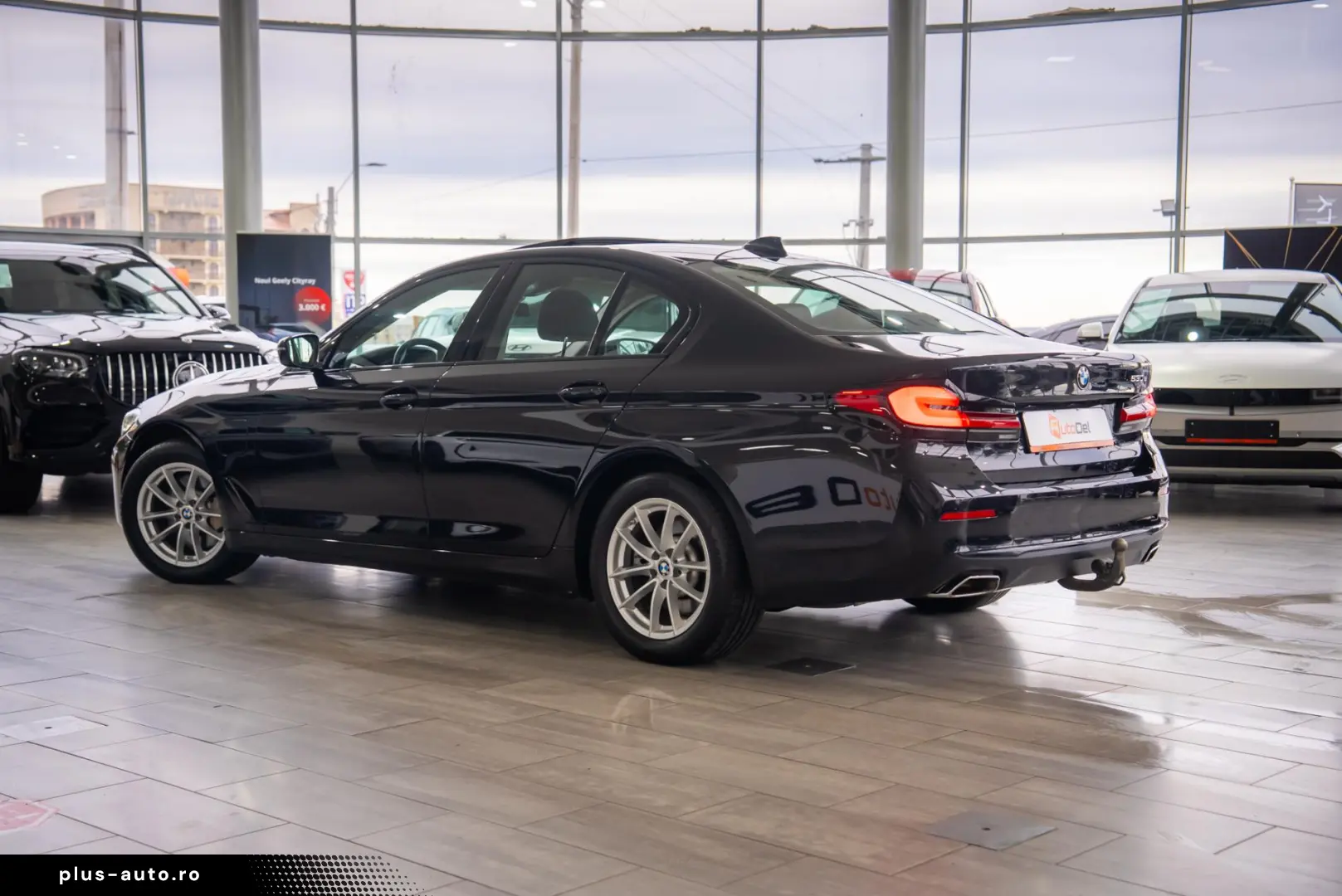 BMW Seria 5 530e Automatik