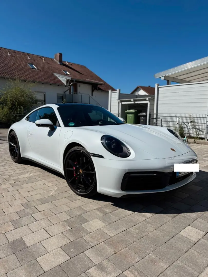 Porsche 992 Carrera 4S Coupé