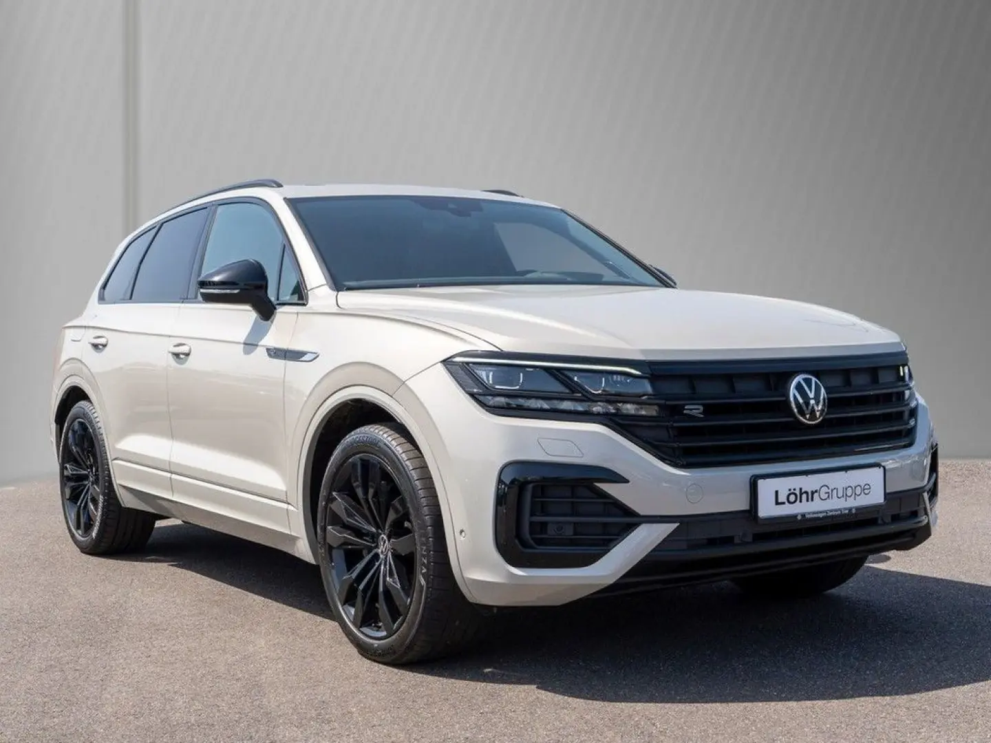 Touareg 3.0 TDI 4Motion R-Line IQ Light,AHK,ZGV