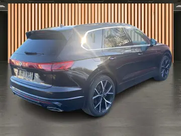 Touareg 3.0 TSI 4Motion R-Line*Stdhzg*AHK*ACC*
