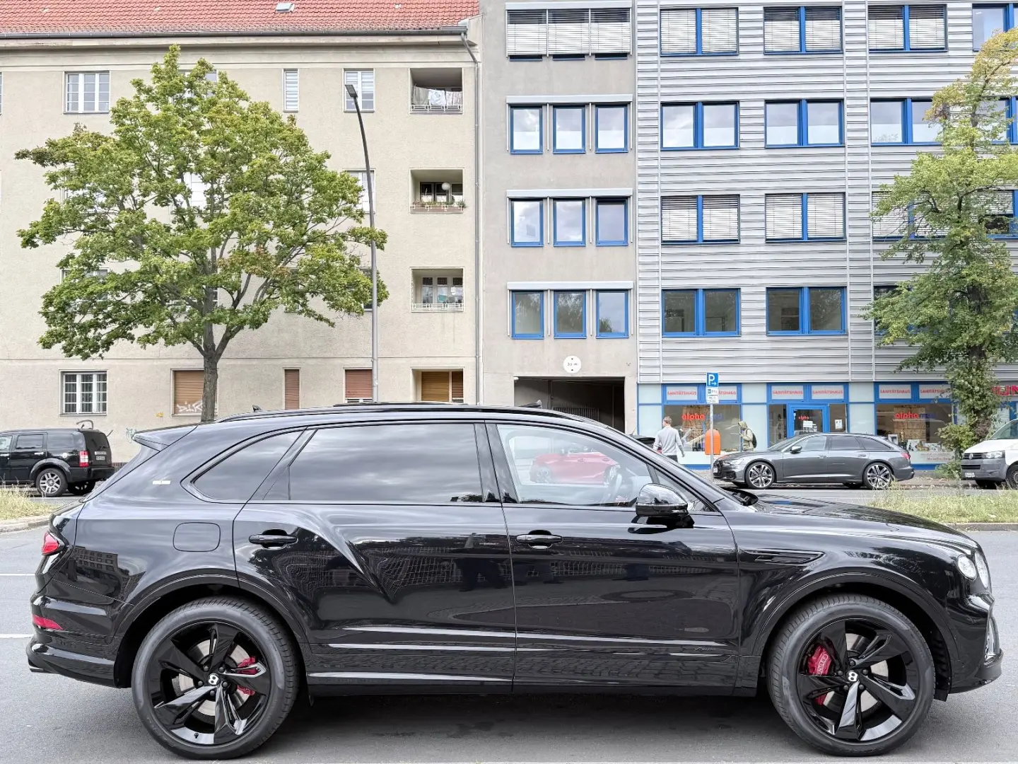 BENTAYGA 4.0 V8 AZURE FIRST 1 EDITION *TV*BLACK*