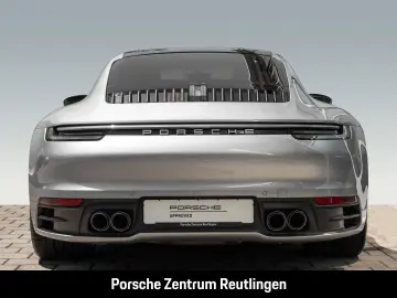 Porsche 992 911 Carrera 4 BOSE