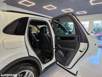 Porsche Cayenne Tiptronic S