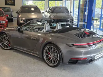 Porsche 911 Carrera 4 S Cabrio,Chrono,InnoDrive