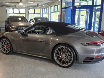 Porsche 911 Carrera 4 S Cabrio,Chrono,InnoDrive