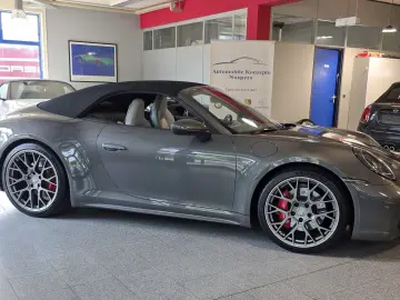 Porsche 911 Carrera 4 S Cabrio,Chrono,InnoDrive