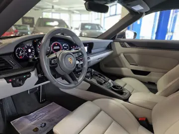 Porsche 911 Carrera 4 S Cabrio,Chrono,InnoDrive