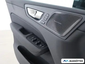Volvo XC60 T8 AWD Plus Black Edition Plug-In
