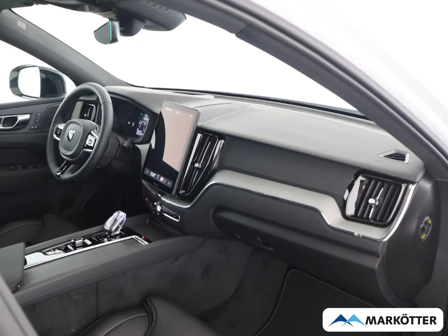 Volvo XC60 T8 AWD Plus Black Edition Plug-In