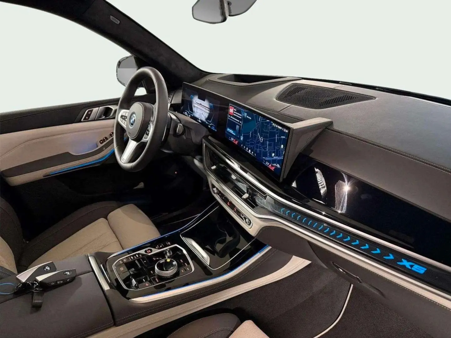 X5 xDrive50e M Sport PANO/360/HUD/Soft-Close