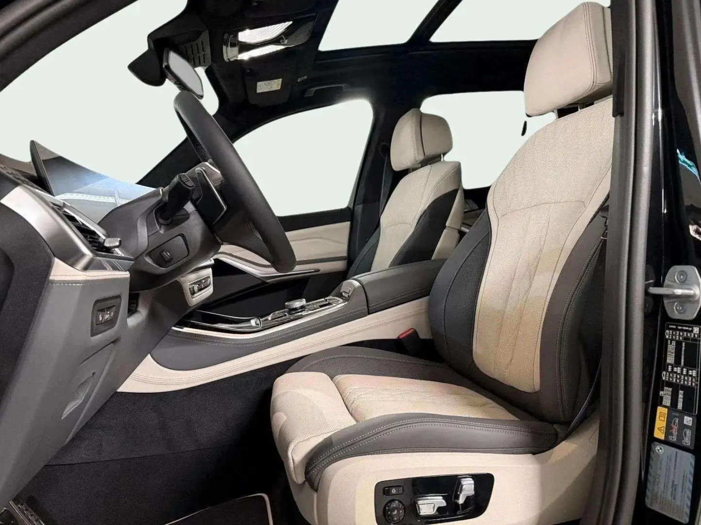 X5 xDrive50e M Sport PANO/360/HUD/Soft-Close