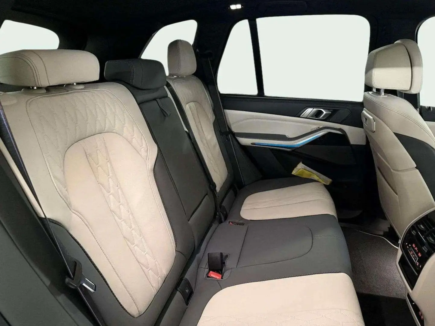 X5 xDrive50e M Sport PANO/360/HUD/Soft-Close
