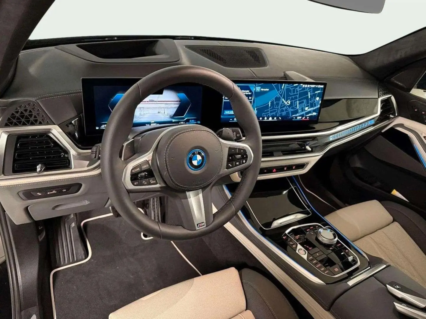 X5 xDrive50e M Sport PANO/360/HUD/Soft-Close