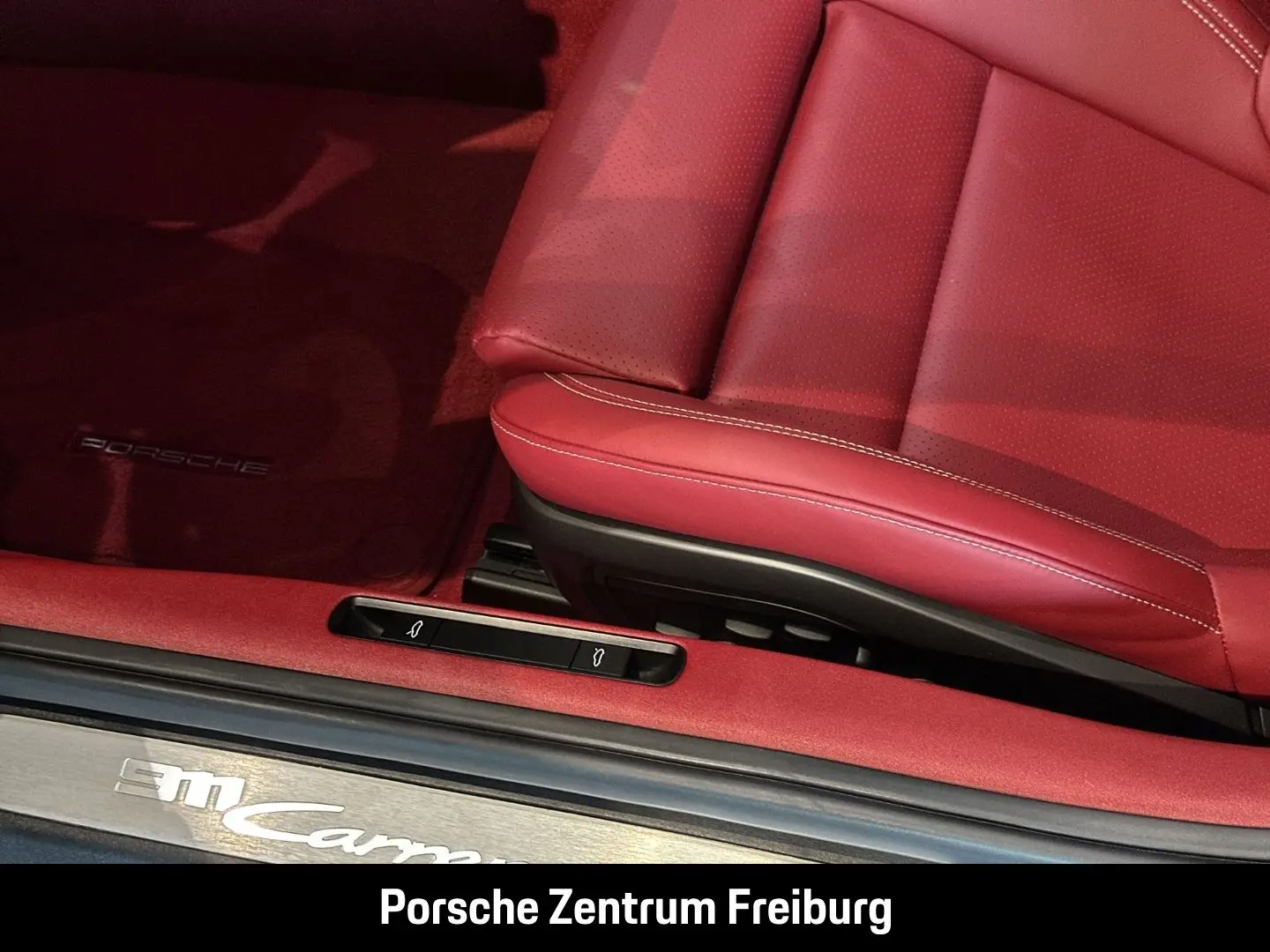 Porsche 992 911 Carrera 4S InnoDrive LED-Matrix BOSE