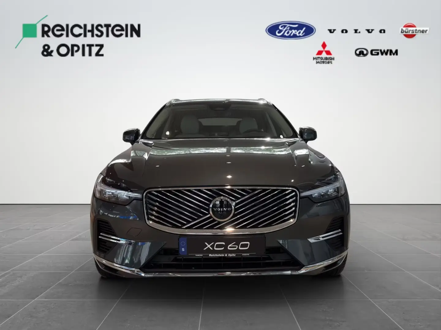 Volvo XC60 Ultra Bright Recharge Plug-In Hybrid