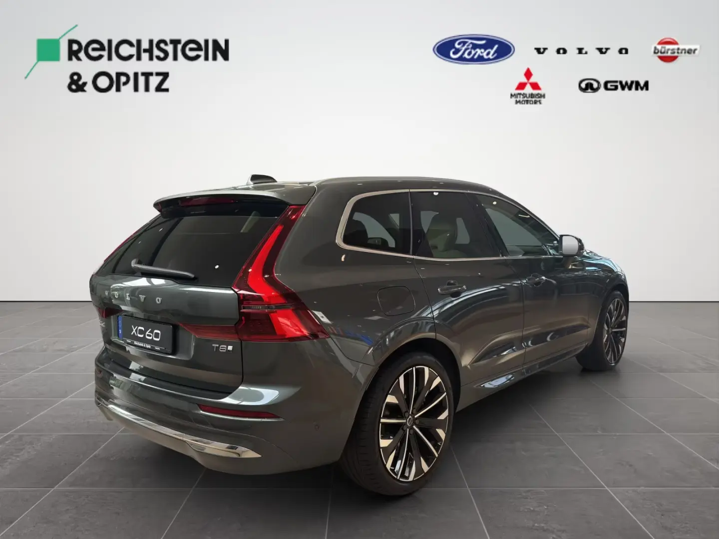 Volvo XC60 Ultra Bright Recharge Plug-In Hybrid