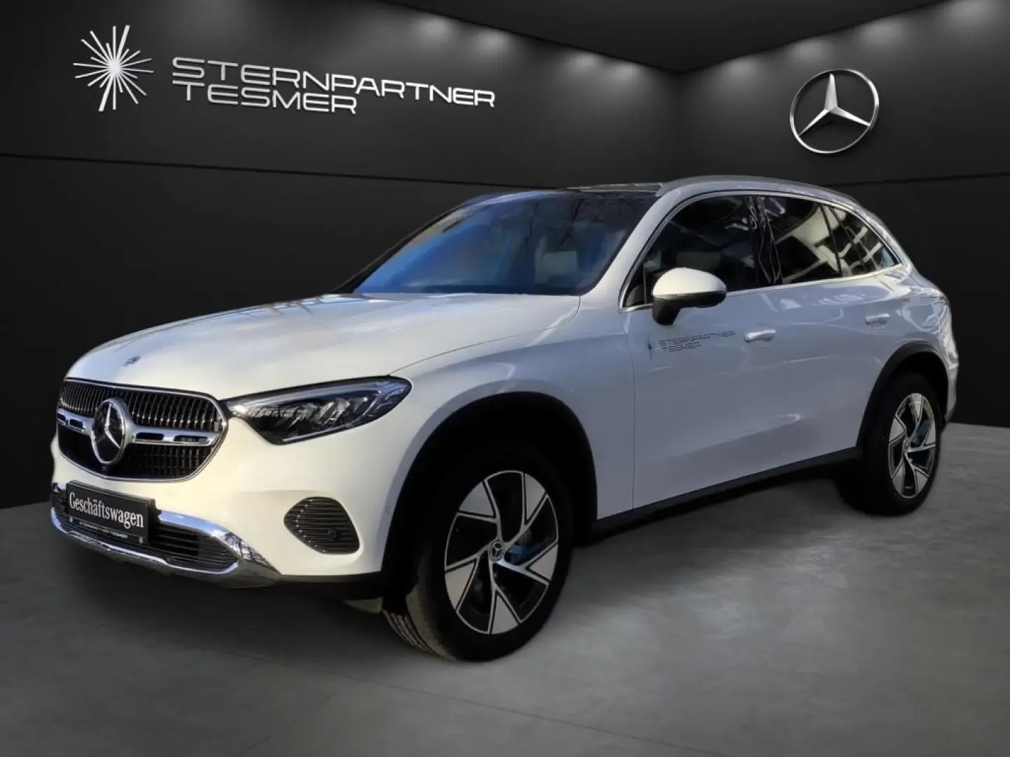 GLC 300 e 4MATIC Avantgarde+AHK+Memory+Distronic