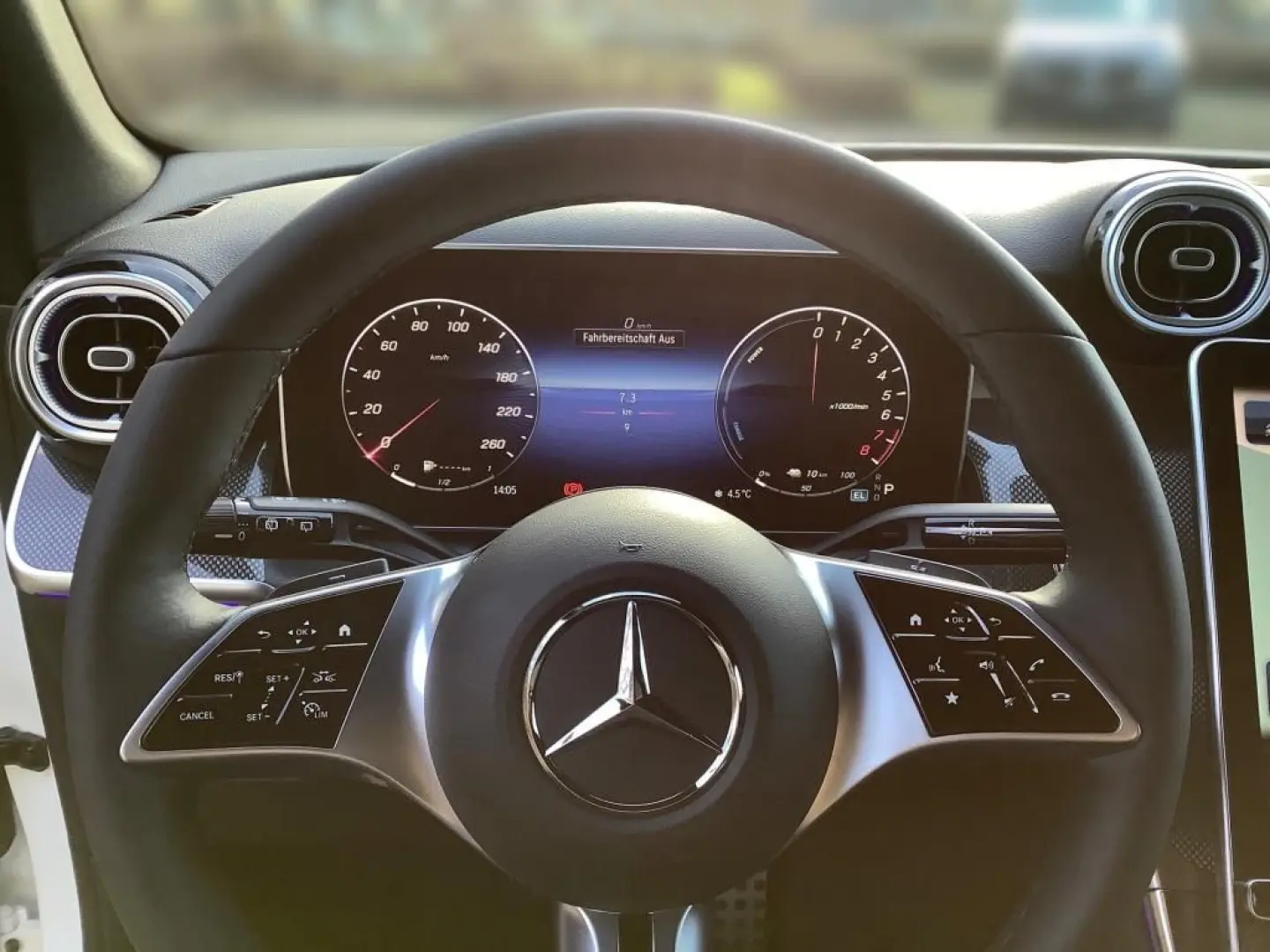 GLC 300 e 4MATIC Avantgarde+AHK+Memory+Distronic