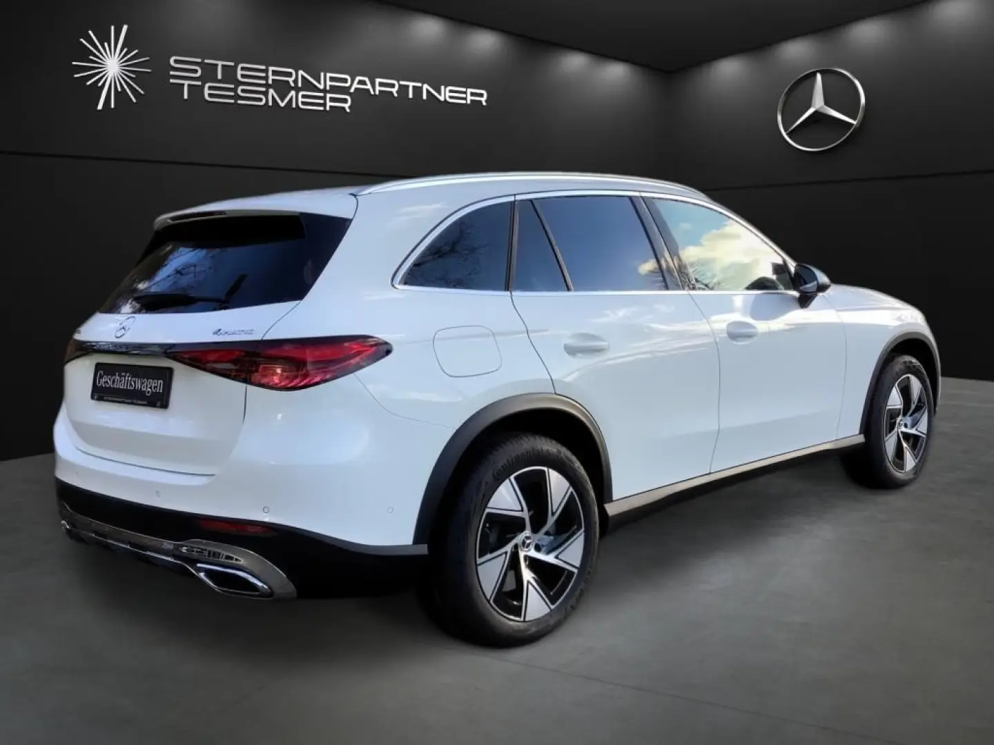 GLC 300 e 4MATIC Avantgarde+AHK+Memory+Distronic