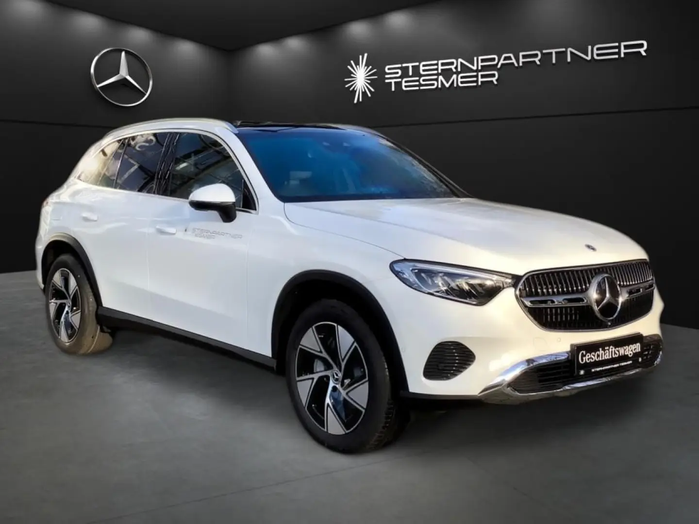GLC 300 e 4MATIC Avantgarde+AHK+Memory+Distronic