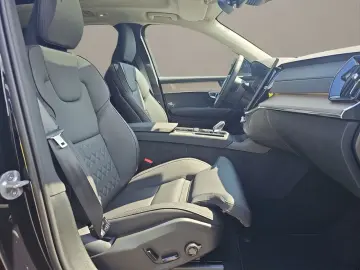 Volvo XC90 T8 Plus Dark PANO 360° HuD 7.SITZER
