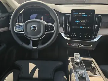 Volvo XC90 T8 Plus Dark PANO 360° HuD 7.SITZER