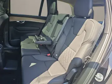 Volvo XC90 T8 Plus Dark PANO 360° HuD 7.SITZER