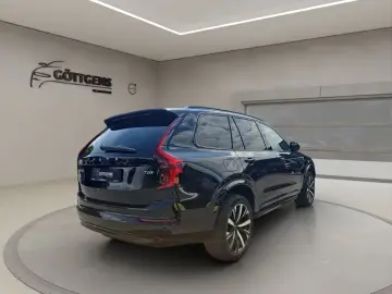 Volvo XC90 T8 Plus Dark PANO 360° HuD 7.SITZER