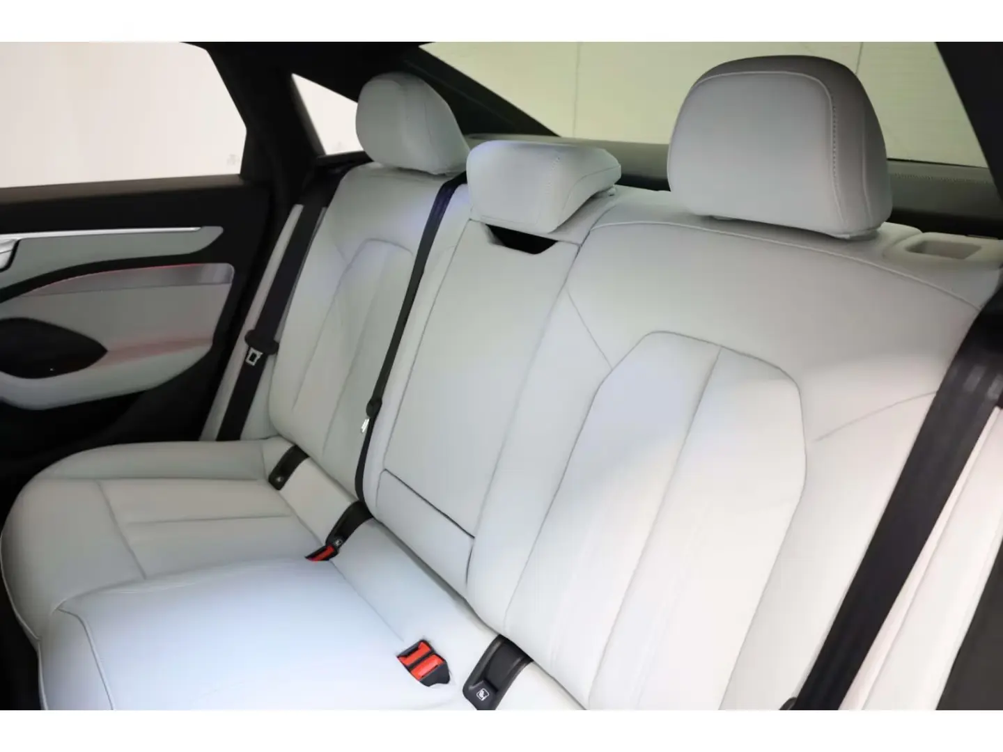 Audi A6 Limousine e-hybrid quattro S line edition