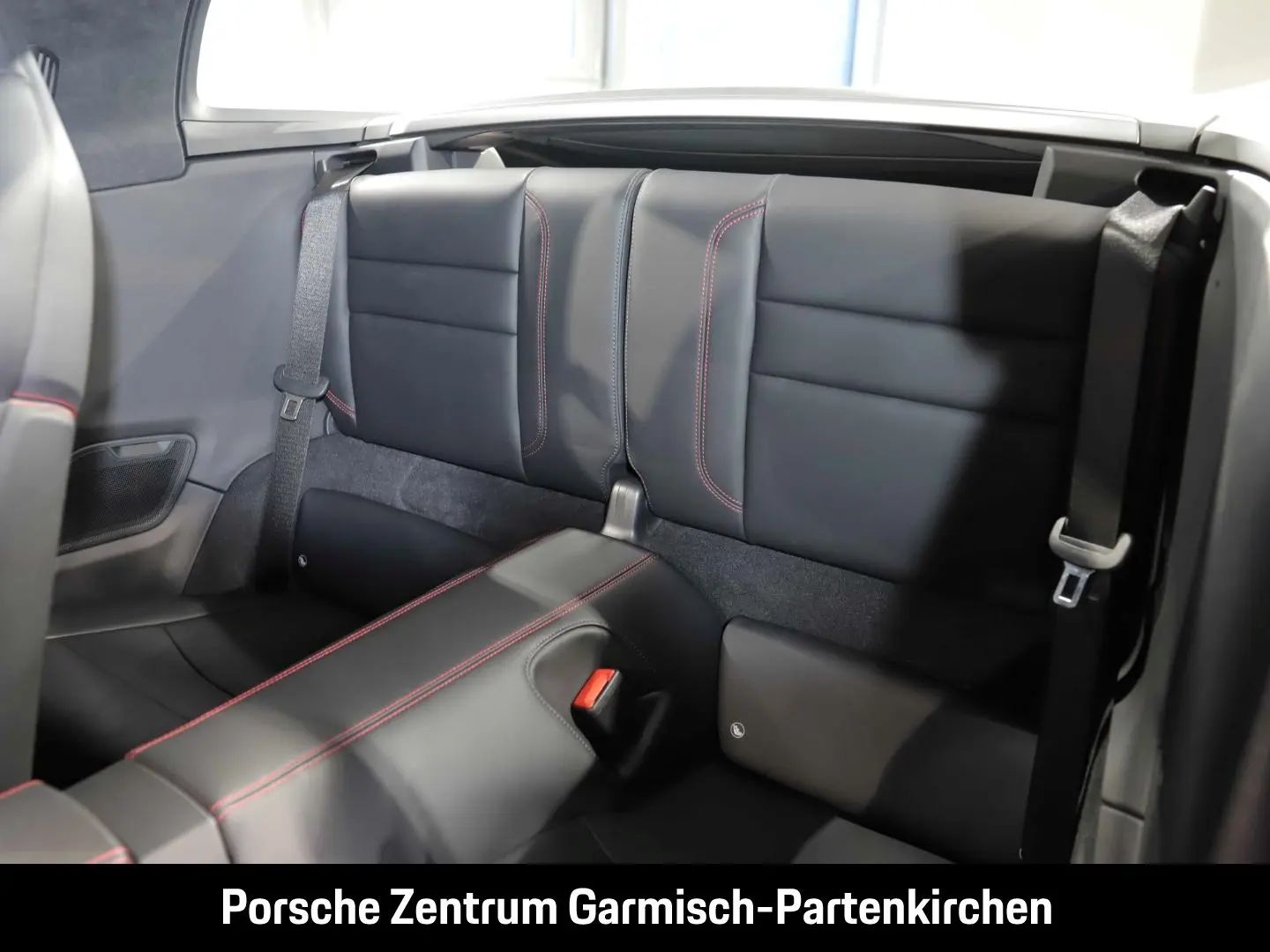 Porsche 992 911 Targa 4S
