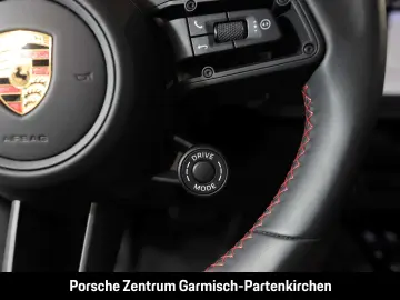 Porsche 992 911 Targa 4S