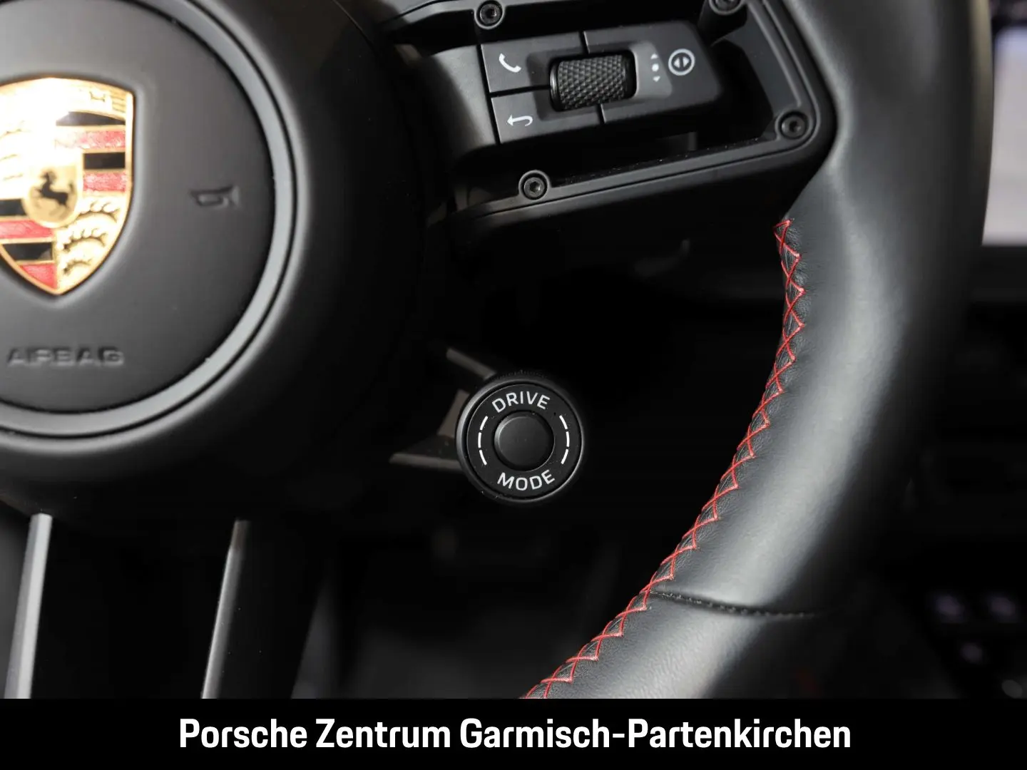 Porsche 992 911 Targa 4S