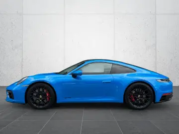 Porsche 992 911 Carrera 4 GTS BOSE