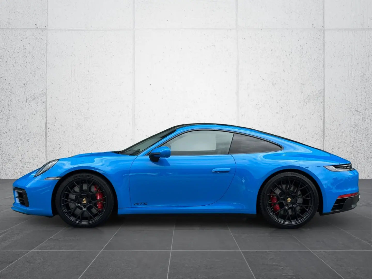 Porsche 992 911 Carrera 4 GTS BOSE