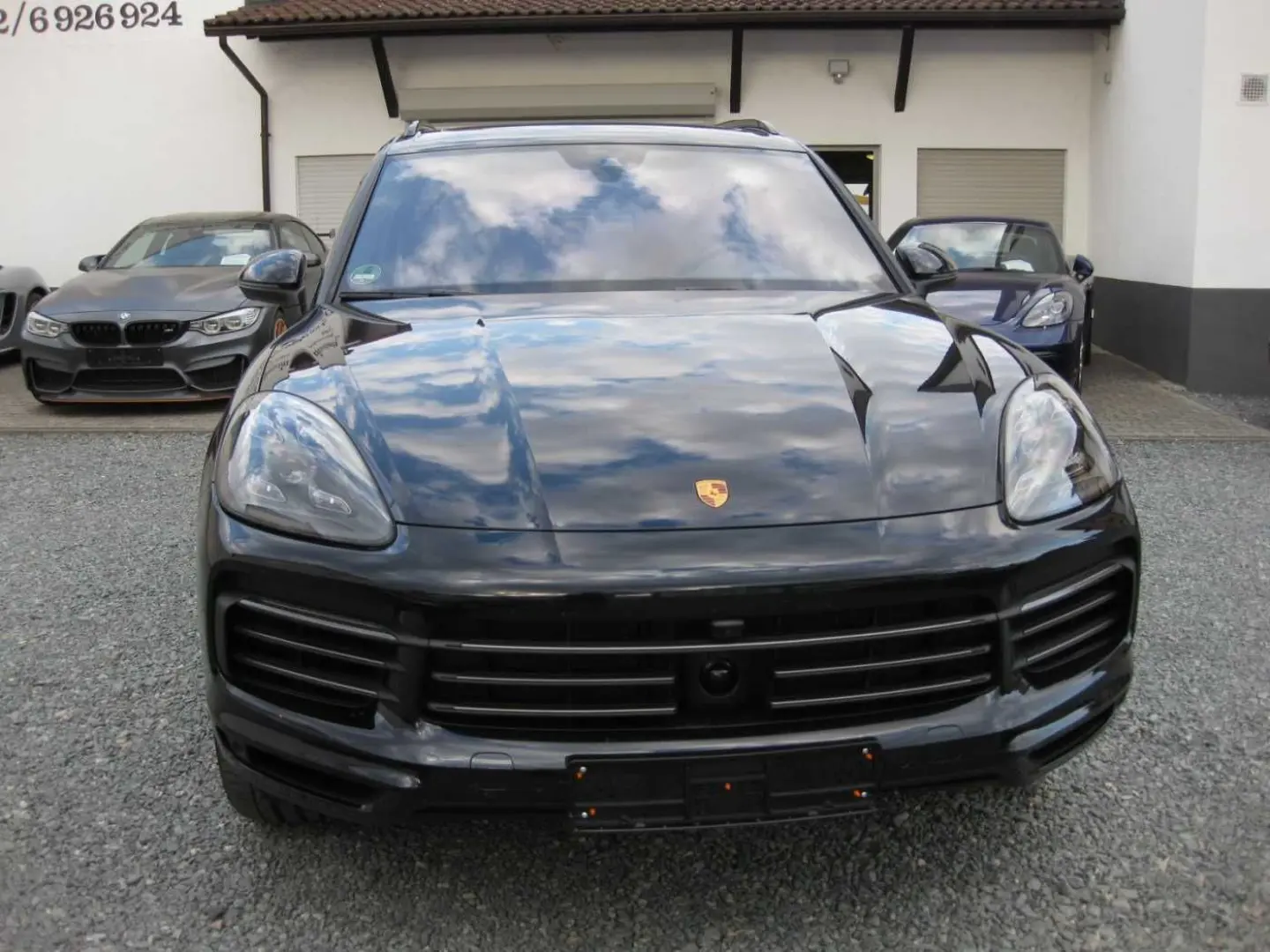 Cayenne Plug-In-Hybrid Platinum Edition 1Hand