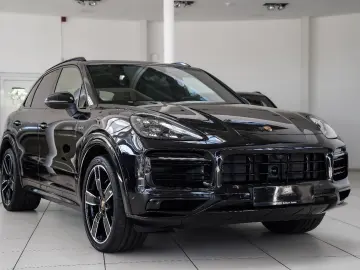 Cayenne E-Hybrid SportDesign Pano Burmester® 3D