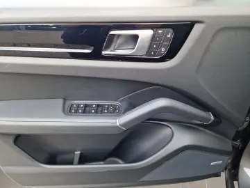Cayenne Coupé 4RadLenk. Inno SoftClose 360° Luft