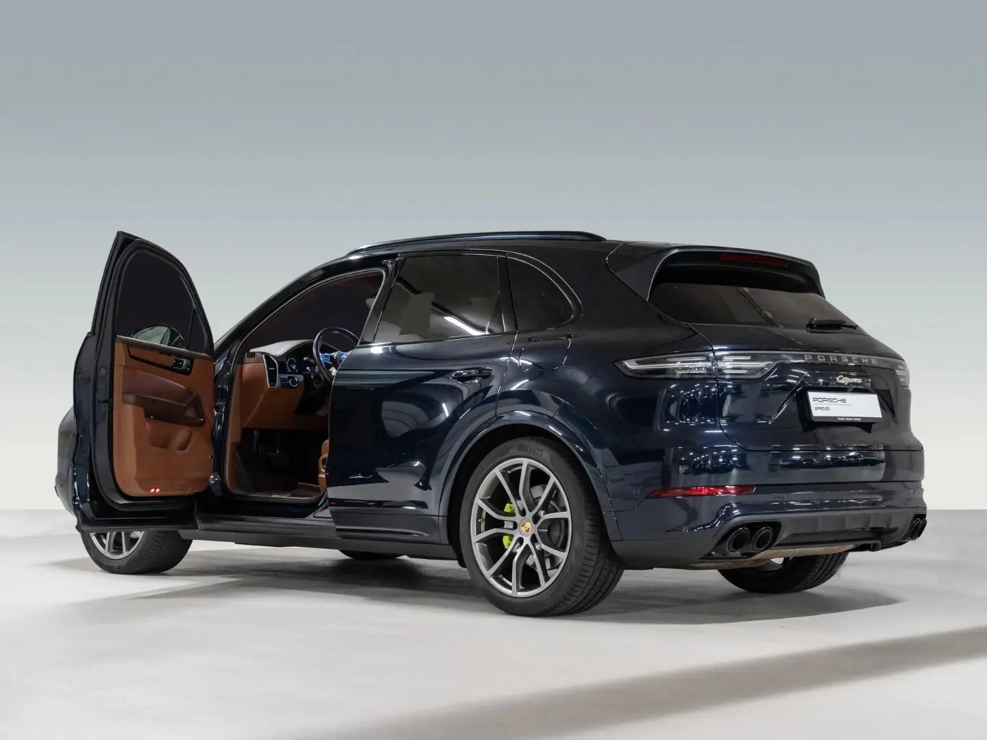 Cayenne E-Hybrid PDCC BOSE Surround View 18-Wege
