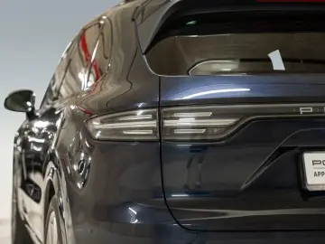 Cayenne E-Hybrid PDCC BOSE Surround View 18-Wege