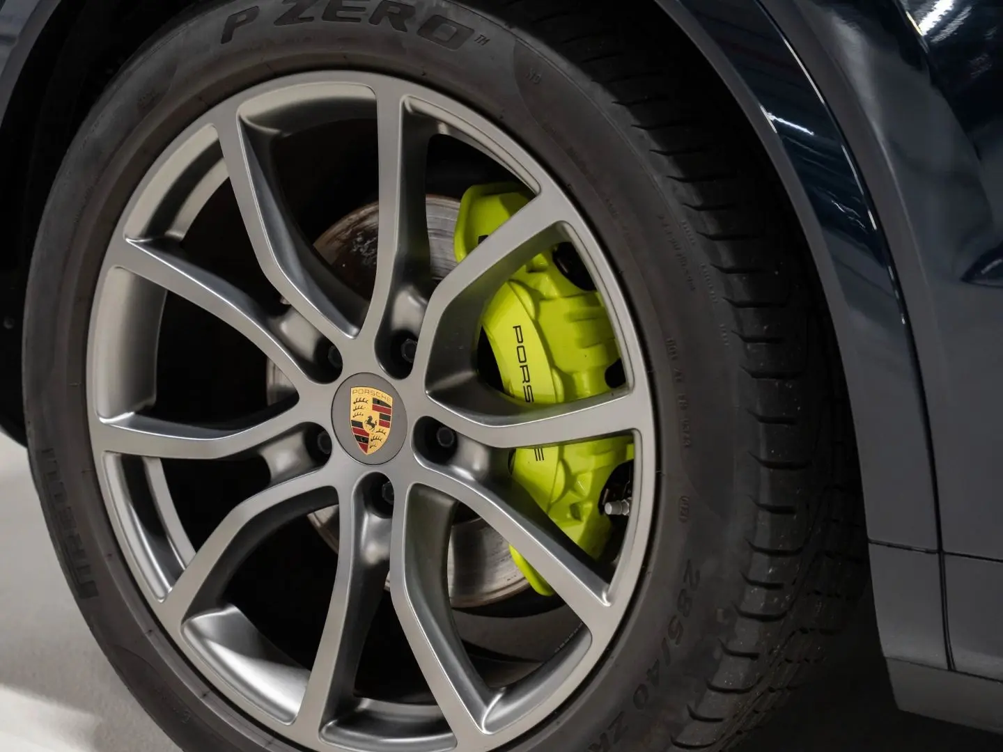 Cayenne E-Hybrid PDCC BOSE Surround View 18-Wege