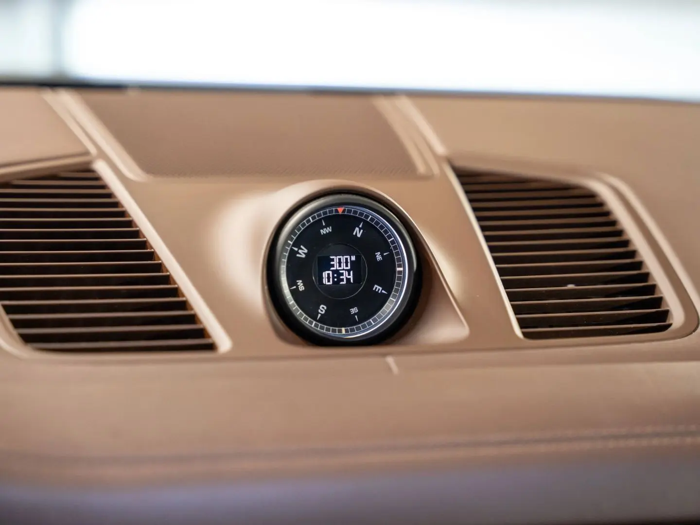 Cayenne E-Hybrid PDCC BOSE Surround View 18-Wege