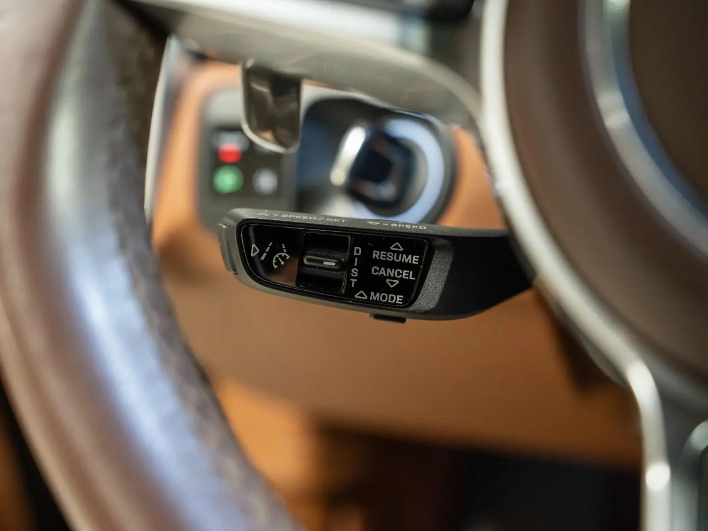 Cayenne E-Hybrid PDCC BOSE Surround View 18-Wege