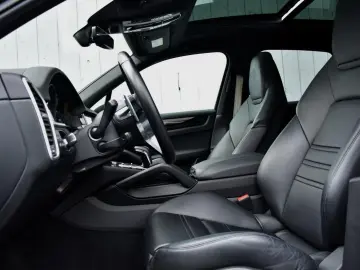 Cayenne 3.0 E-Hybrid Platinum Edition | 4-Wiel s