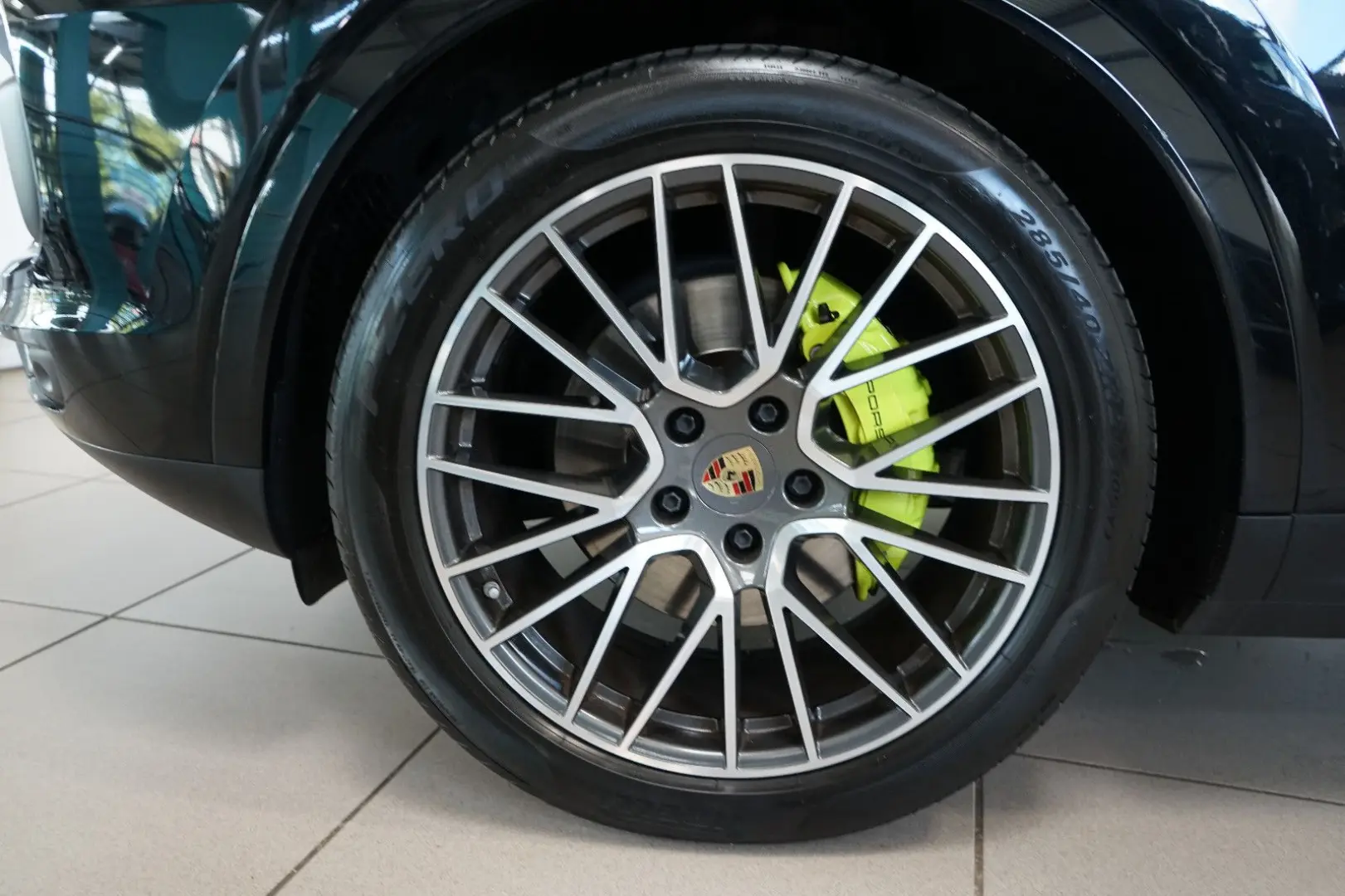 Cayenne E-Hybrid 360°+Head-Up+Luftfederung+21