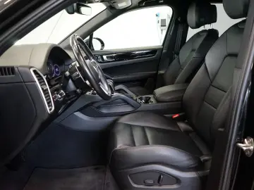 Cayenne E-Hybrid 360°+Head-Up+Luftfederung+21
