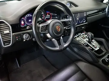 Cayenne E-Hybrid 360°+Head-Up+Luftfederung+21