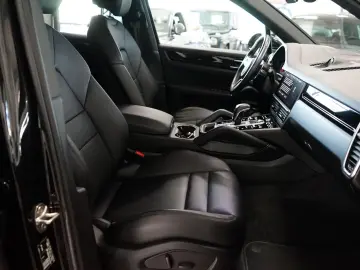 Cayenne E-Hybrid 360°+Head-Up+Luftfederung+21